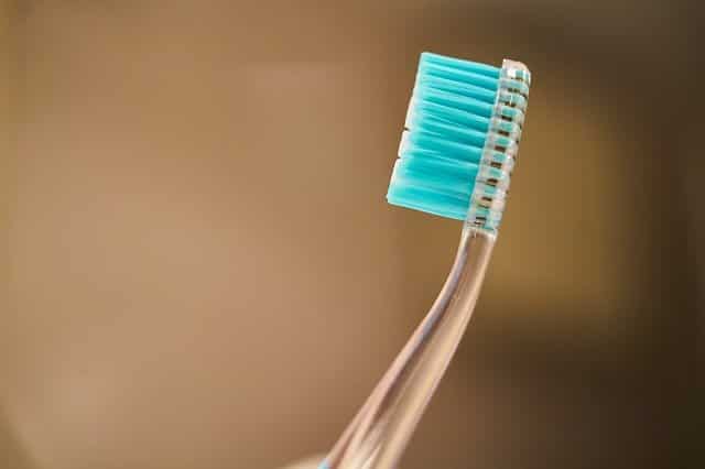 فرشاة أسنان